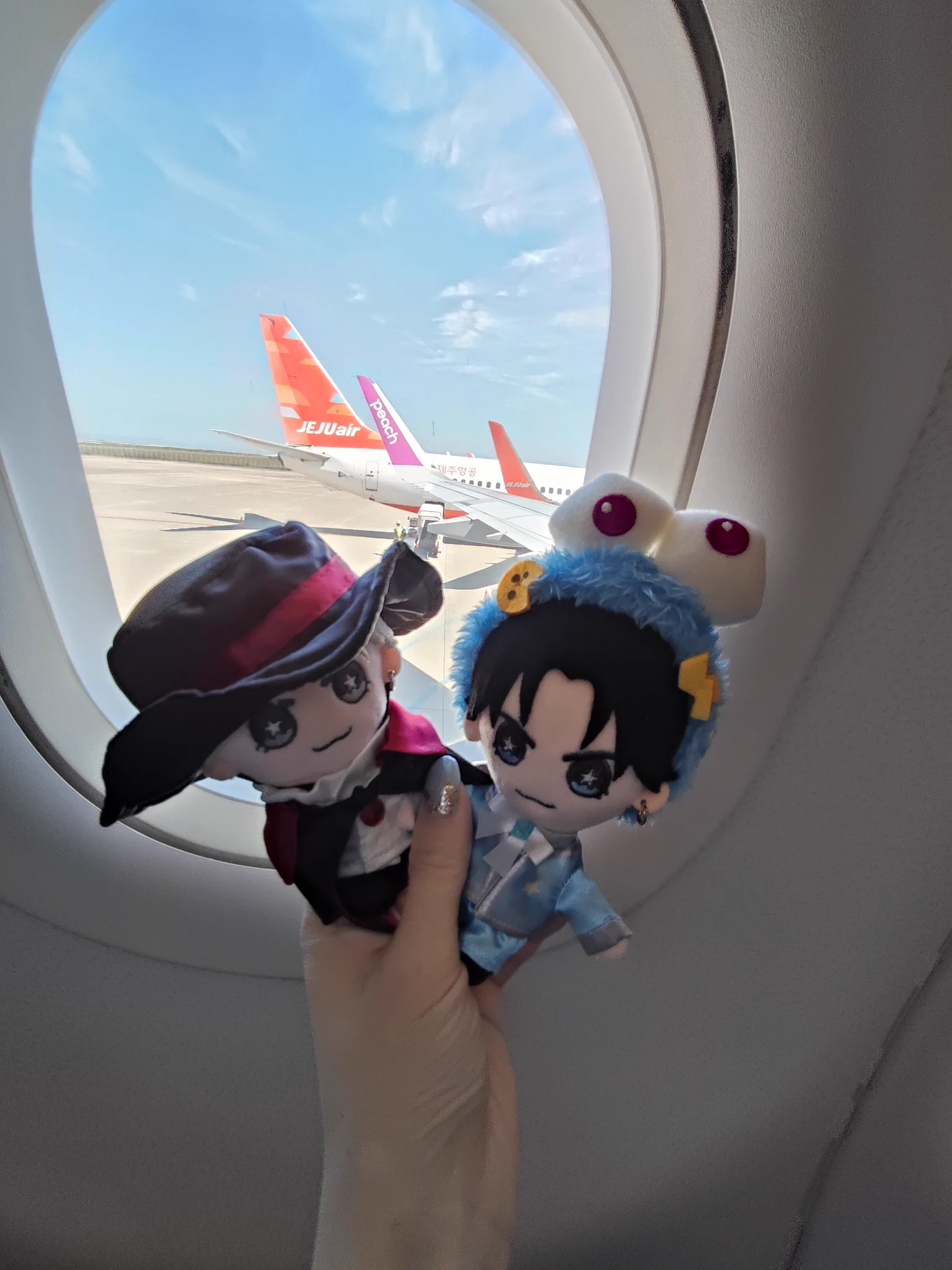 💙ゆ い ちver2.0💙 в X: „行ってきます🥹✈️🇰🇷“ / X