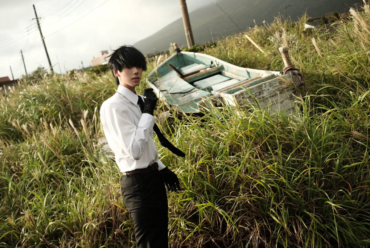 rakukuku_7's tweet photo. 大穢. cos | 大崎
　　　　
　　　　壊れたボート. https://t.co/4h4u6YXOGC