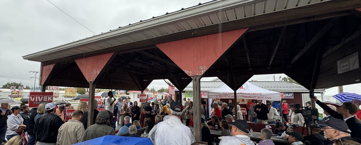 VivekGRamaswamy's tweet photo. Great time at the Brown County Fair today. It was wet, it was rainy, and the community still came out strong. Rural &amp; small-town Ohio is the backbone of our state, and I won’t forget it next year. https://t.co/mM1GNhiRhv