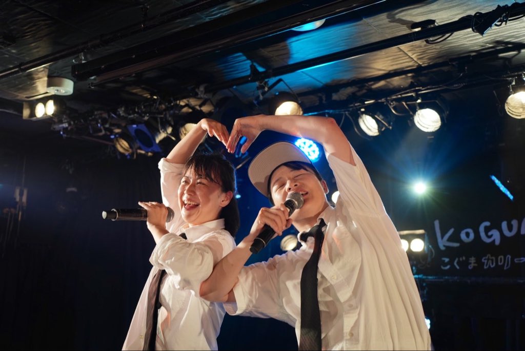 seno_mao's tweet photo. すれ違うアイドルさん全員可愛くてヤバいです！！！！！すごい！！！！

せのしすたぁは今年も侵入成功しましたので頑張ります！！！

ご当地アイドルのお友達いっぱい作るぞ♡

#クロフェス @kurofes_dashin https://t.co/aHuVVle5wE