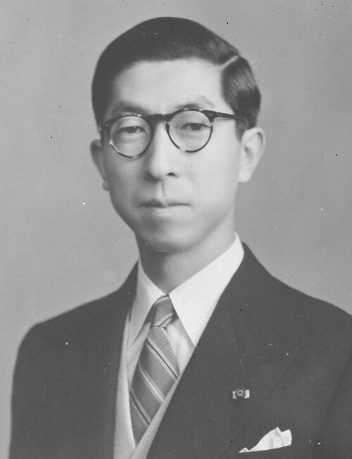 Alt_Logos_35's tweet photo. The Japanese royal family mostly exhibited standard Yayoi phenotypes.

This is contrary to wignat claims of Jomon supremacism in Japan https://t.co/3rR3OblhK9