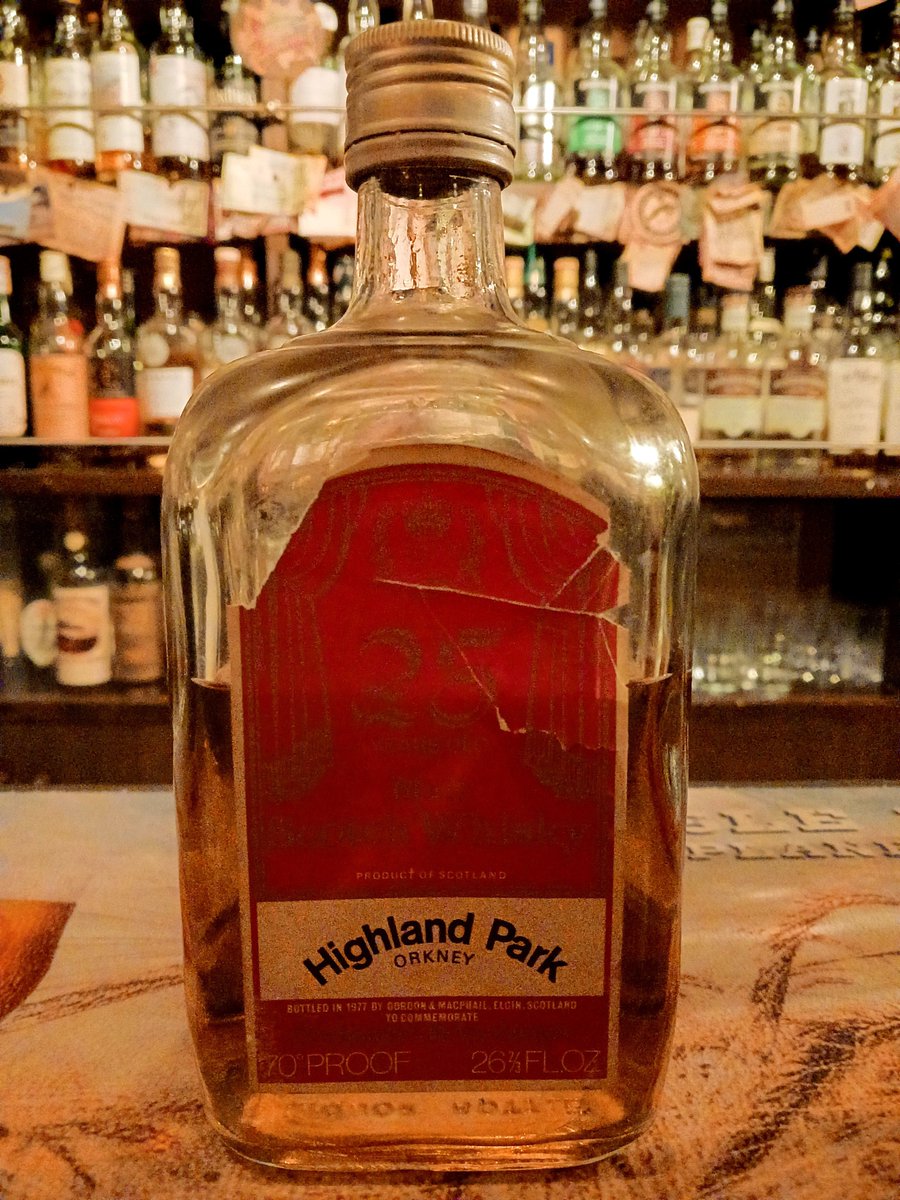 tiredmusee's tweet photo. Bar CASK &amp;STILL
@caskandstill さん

古き良きの片鱗を

ありがとうございました。 https://t.co/L3vBevT14T