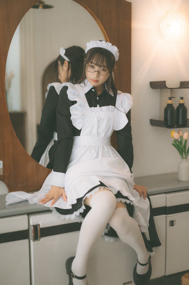 Kaede_Tachikawa's tweet photo. 膝枕しかできませんが、雇ってくれますか？ https://t.co/1TfzJxVuv0