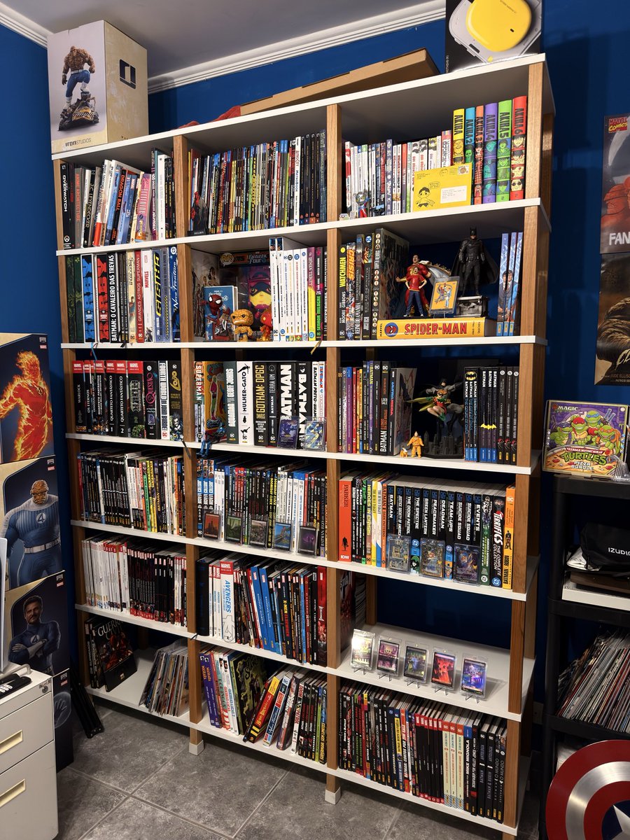rLucasArts's tweet photo. 12 anos colecionando quadrinhos e essa é minha coleção atualmente! https://t.co/U1RAOFXO65
