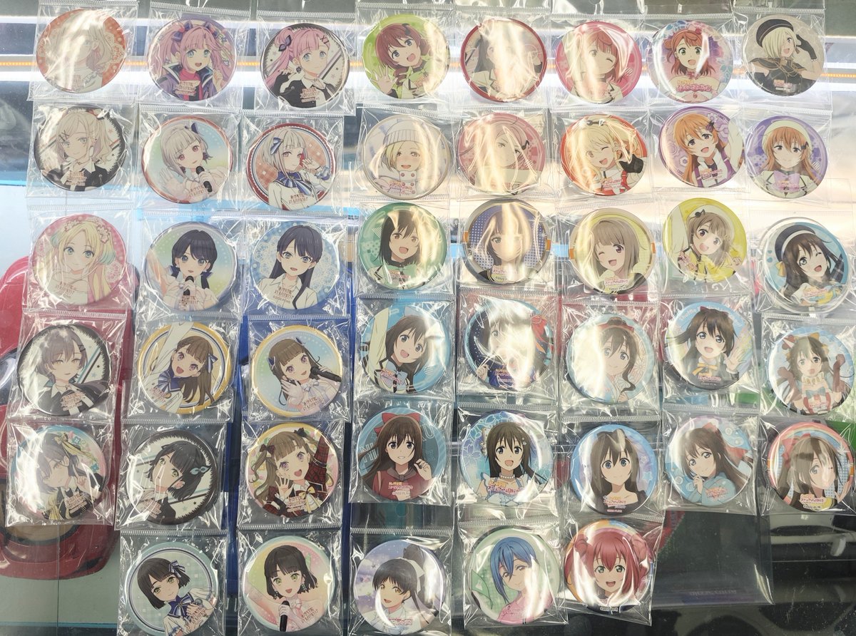 shoten_ino's tweet photo. ✨買取入荷✨

ラブライブ缶バッジ等大量入荷いたしました！

痛バ用に探している方などいましたら是非  #いのう商店 へお越しください！

他にもラブライブグッズや他のグッズもございます。皆様のご来店お待ちしております(*´︶`*)♡ https://t.co/InUprkSYef