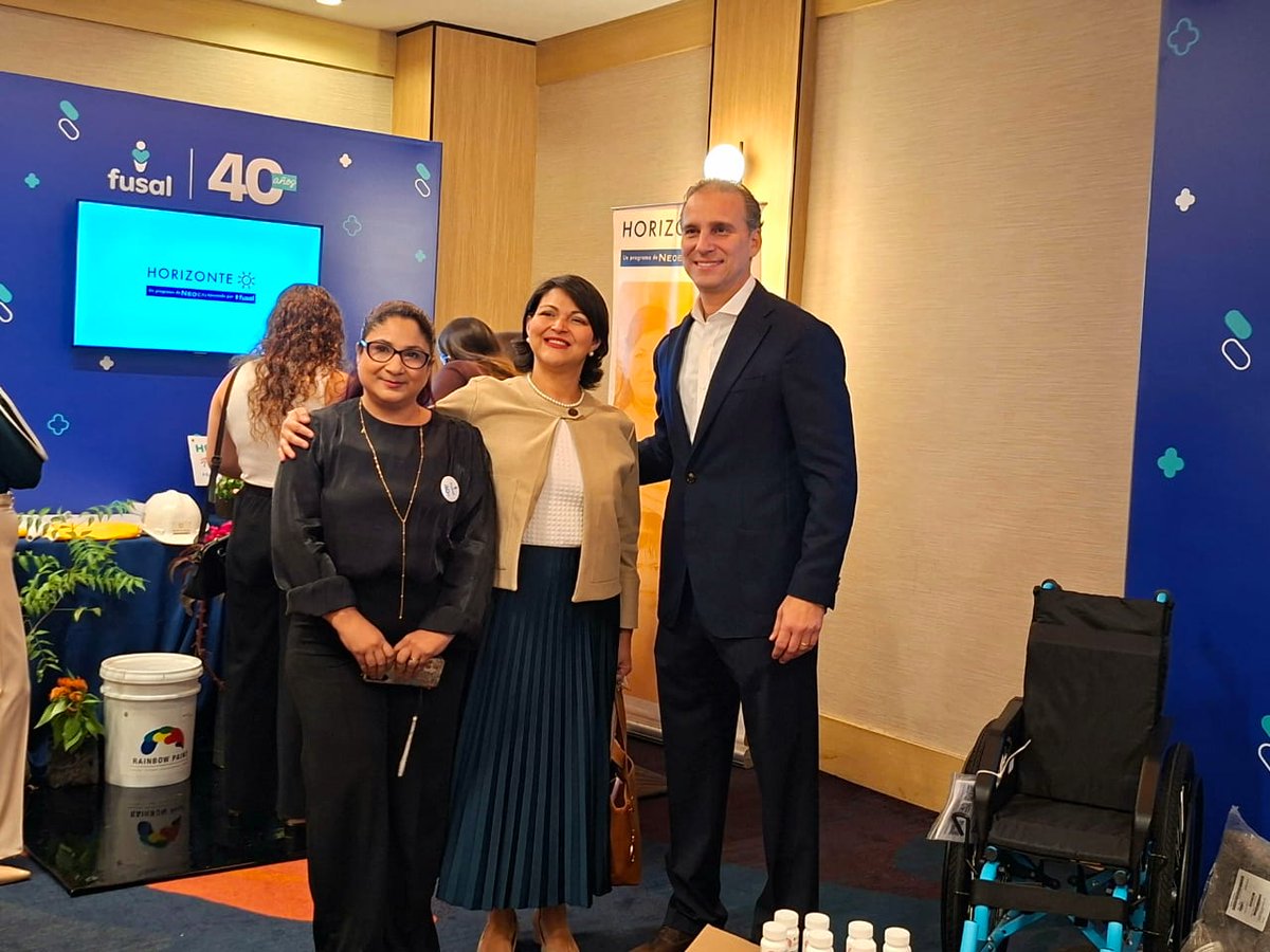 AquiEstaSV's tweet photo. Tras cuatro décadas, FUSAL plantea nuevos retos y apuesta por fortalecer las alianzas con empresas, organismos internacionales y organizaciones sociales para continuar impulsando oportunidades y soluciones sostenibles en El Salvador. #FUSAL40 #ElSalvador #DesarrolloHumano https://t.co/46ZTQN8hhU