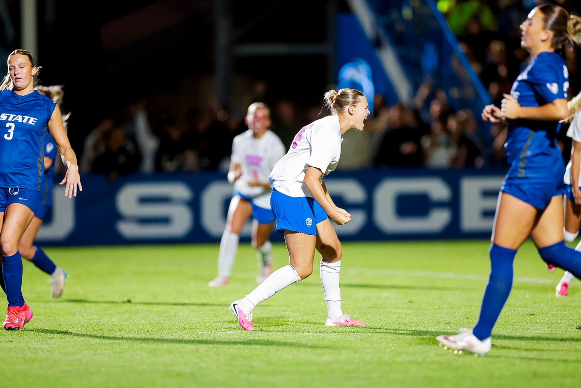 byusoccer_w's tweet photo. https://t.co/yr02bd7muF