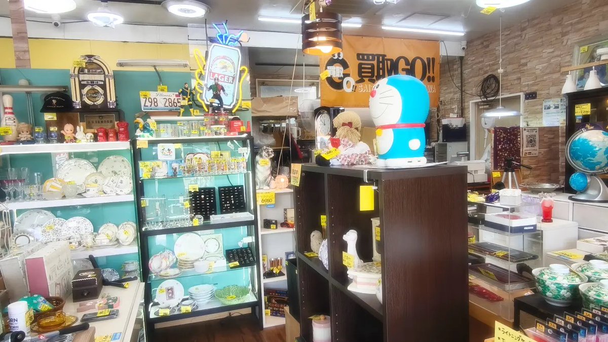 kaitoriGO's tweet photo. 買取Go!栄和店です！

涼しくなってきましたね😌
アンティーク小物やギター、シェルフなど幅広く取り揃えてます！是非来てみてください！

【定休日】なし
【営業時間】10:00〜19:00
【駐車場】⭕️
※詳細はアカウントに飛んでみてください！

#さいたま市 #さいたま市桜区 #埼玉 #埼玉大学 #埼大 https://t.co/T7oV2HAPHu