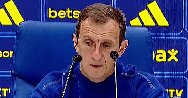 la12tuittera's tweet photo. 🗣️#Arruabarrena s/LEO FLORES:

"Ha aprovechado las oportunidades, por lo que hablo con él, tiene los pies sobre la tierra. Voy a seguir rompiéndole las pelotas a los representantes y agentes que LO CUIDEN, se les acerca MUCHA GENTE y sé que desde el lado nuestro y la Selección lo aconsejaremos, después depende de él, tiene familia que lo respalda y debe aprovechar para seguir creciendo, tiene oportunidades para crecer".