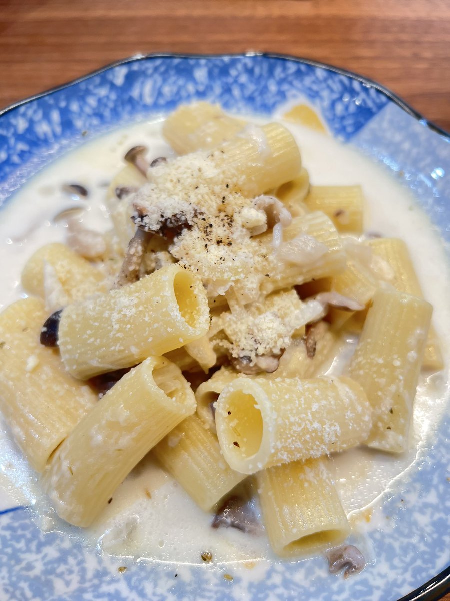 kitchen_dog's tweet photo. トリュフクリームスープパスタ🍝 https://t.co/UCH7v9BPkg