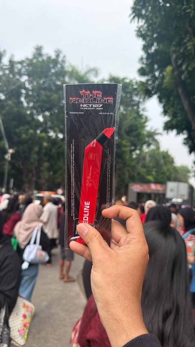 ofcdaniela_'s tweet photo. wts tiket nct 127 the redline jakarta 

💸4.000.000/net

- redline 1 Tix ( cod venue udah divenue )

t. wts sell nct 127 neo city redline jakarta

#zonauang #zonajajan #WTS https://t.co/enVuHfgxgD