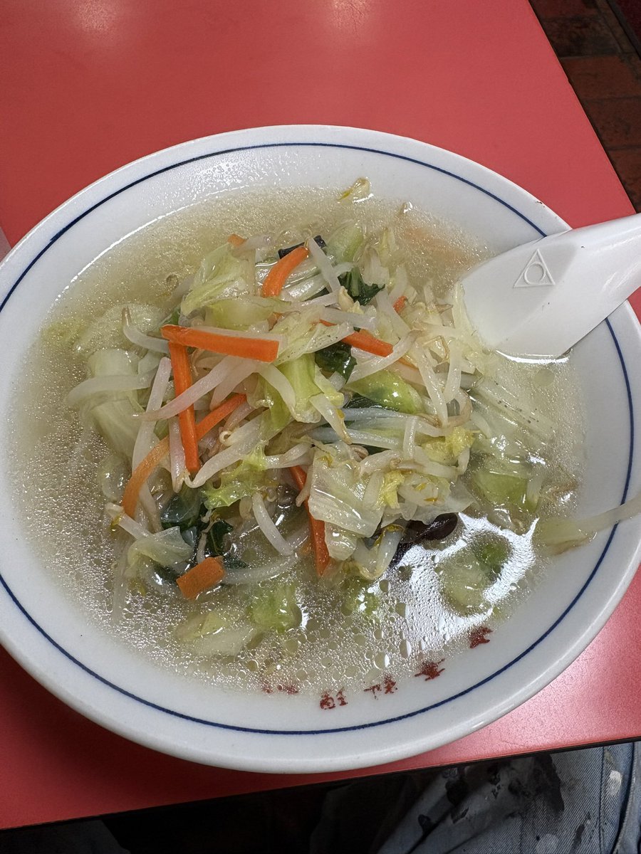 okadatosou's tweet photo. 昼ご飯は西大井の昭楽さんでタンメン食べました。ご馳走さまでした。 https://t.co/julk9NCfqg