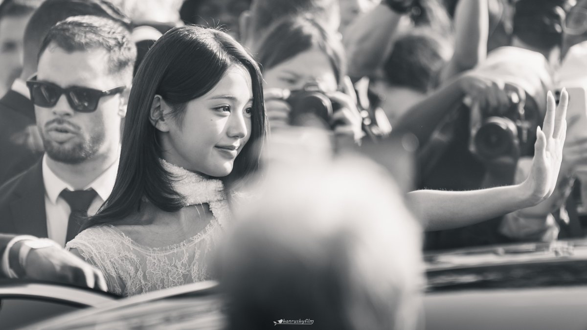 chisanamipon's tweet photo. Princess Dior Wonyoung 

#JANGWONYOUNG
#WONYOUNG
#WonyoungDiorSummer27
#DiorSummer27 @Dior https://t.co/jdQZUMTZJd