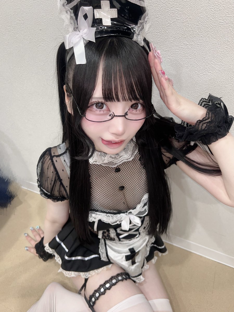 kaoman003's tweet photo. ぶっかけ顔まんこ
#顔抜き #オナペ晒し #連れオナ https://t.co/q2MuHt0BvI