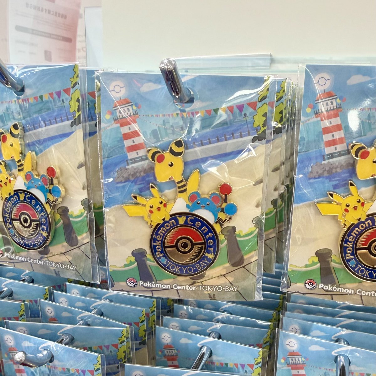 pikachu_pcn's tweet photo. ロゴピンズが少しありました

10月3日
ポケモンセンタートウキョーベイにて https://t.co/wdemwWzg1b