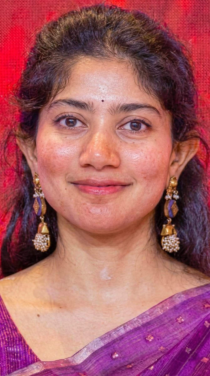 MrGreglaw's tweet photo. Sai Pallavi ๐ซถ๐ซฐโค๏ธ๐
#SaiPallavi
#IndianFlag ๐ฎ๐ณ #India
Enjoy your day. โจ๏ธ
Buzzing Rocks. ๐๐ฌ๐ง
Buzzing Rocks ๐ฅ Covers
https://t.co/ue3SAKKJSw
My YouTube Channels ๐
https://t.co/LdFI9b3nOL ๐ฅ
https://t.co/LUe4hviF2M ๐
https://t.co/kiDG1117PL ๐ธ https://t.co/rNsKb1Li0s