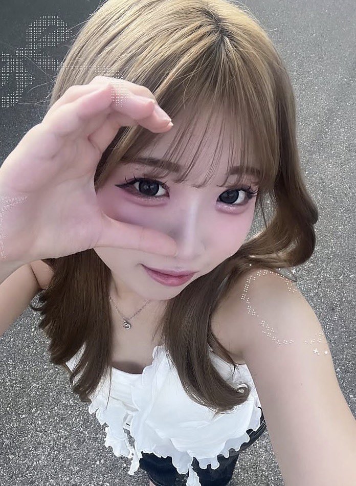 l0a8ne's tweet photo. 大好きだよあやね❤️
もうあやねしか愛せない💕
あやねの全てが欲しいな💕愛してる💕
あやねを思いながらが一番気持ちよくて、一番濃いの出る❤️
画像フォルダ全部あやねにしたよ❤️
あやね本当に大好き❤️ https://t.co/Q2IhLVm375