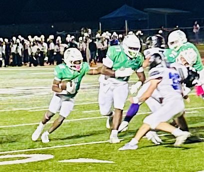 YorkAthletics's tweet photo. Football
Varsity 
Dukes win 18-17 over Downers Grove North in OT
Huge win for the DUKES! https://t.co/lfEXv2qGYG