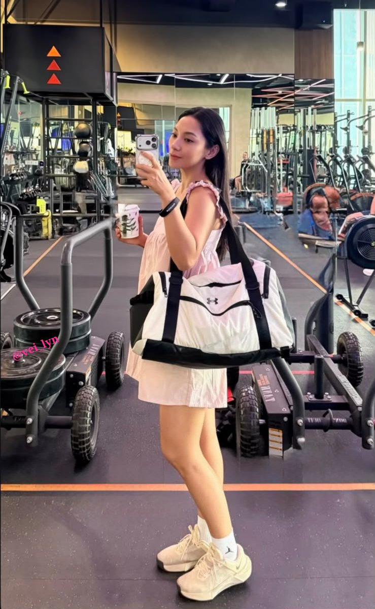 vei_lyn's tweet photo. Cantik banget sih pinkeu pinkeu gini 🥰💕 #wcyl #dindakirana https://t.co/GhEhXRhQZZ