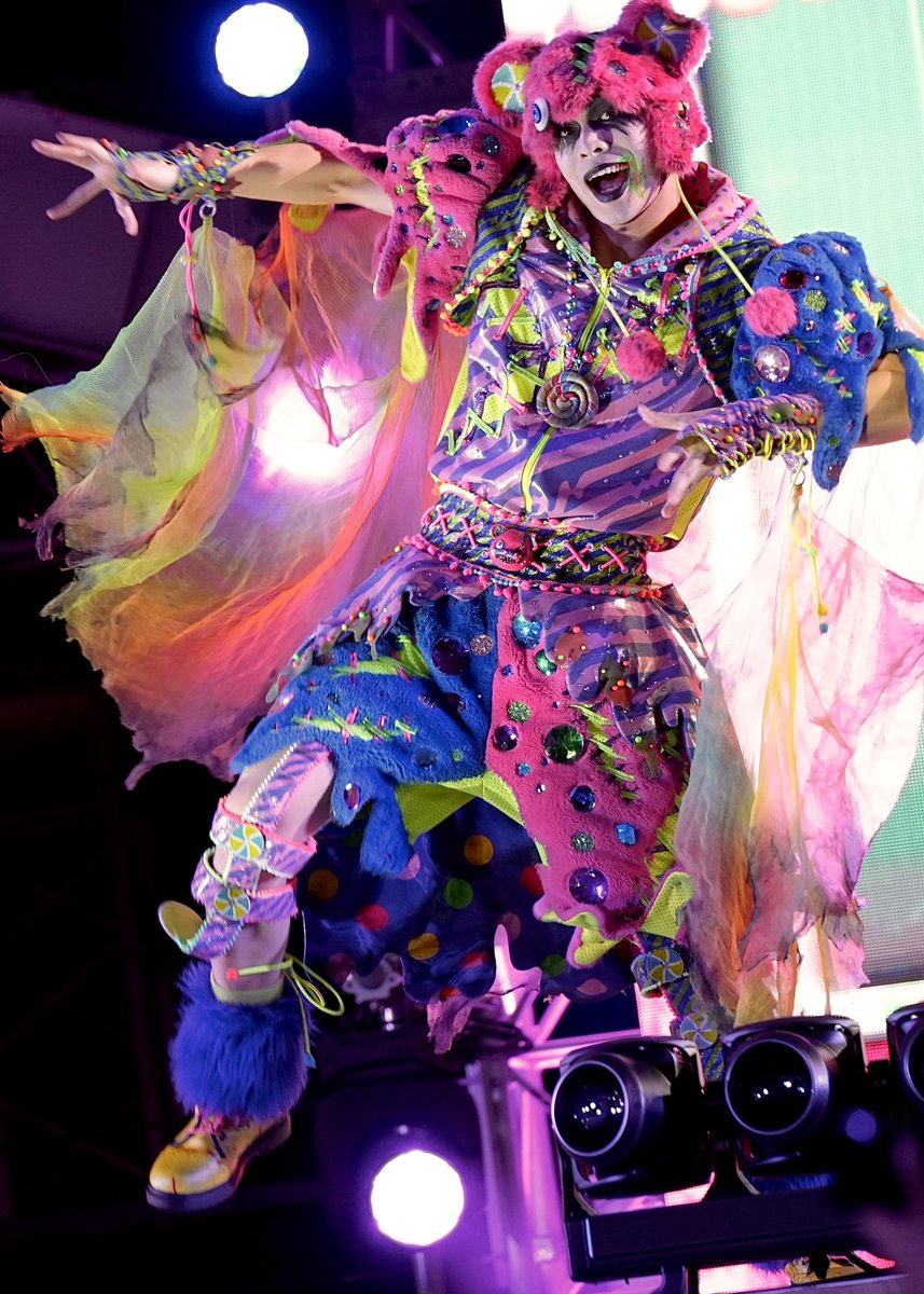 azurecomzy's tweet photo. 2026.10.2 19:20

ﾊﾛｳｨｰﾝ•ﾎﾗｰ•ﾅｲﾄ•ｱｶﾃﾞﾐｰ
～絶叫の15年～

彪勢くん🍭💕

#usj
#hhn2026 https://t.co/m3bfLjkpDw
