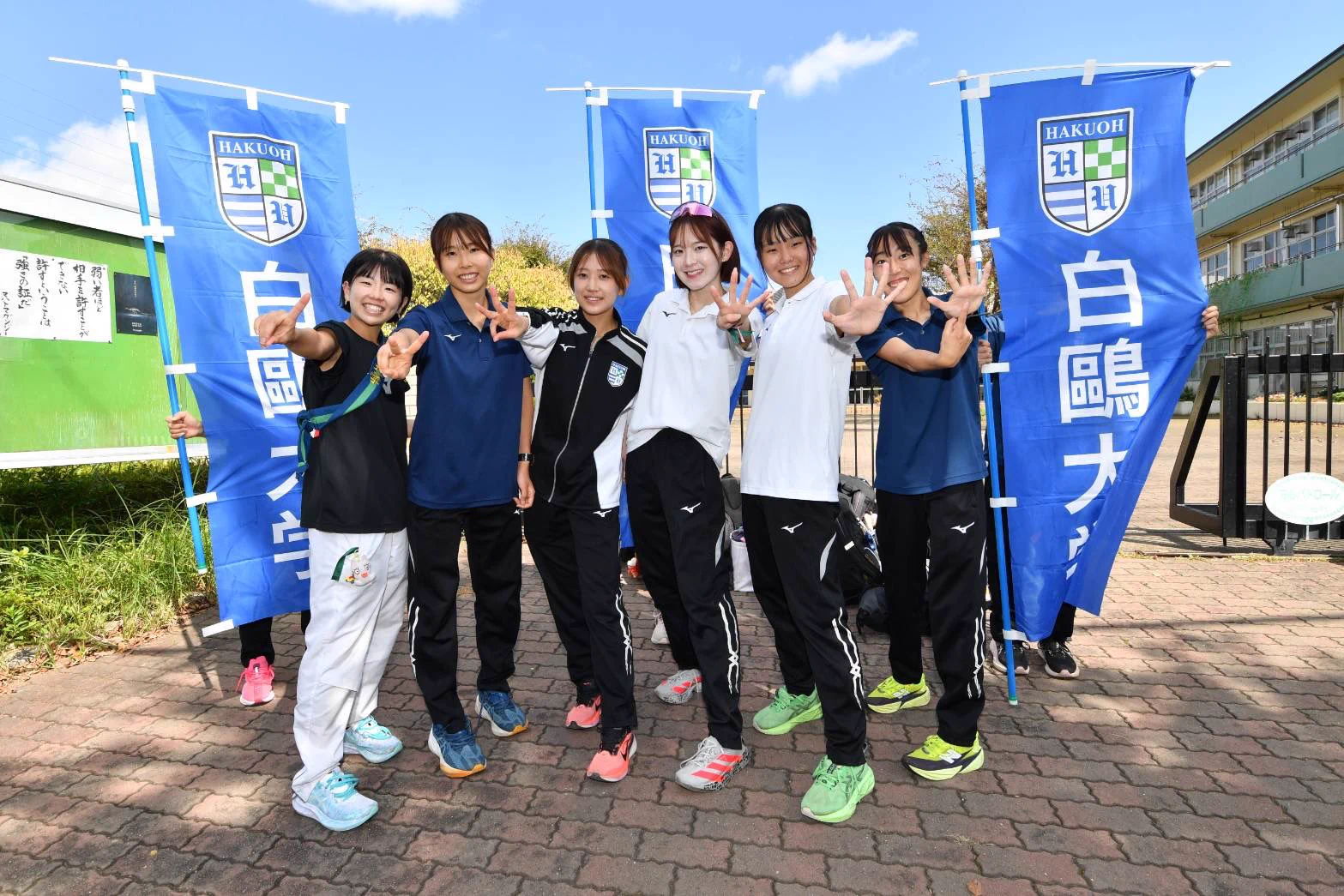 活動歴および当時の関連ビジュアル記録