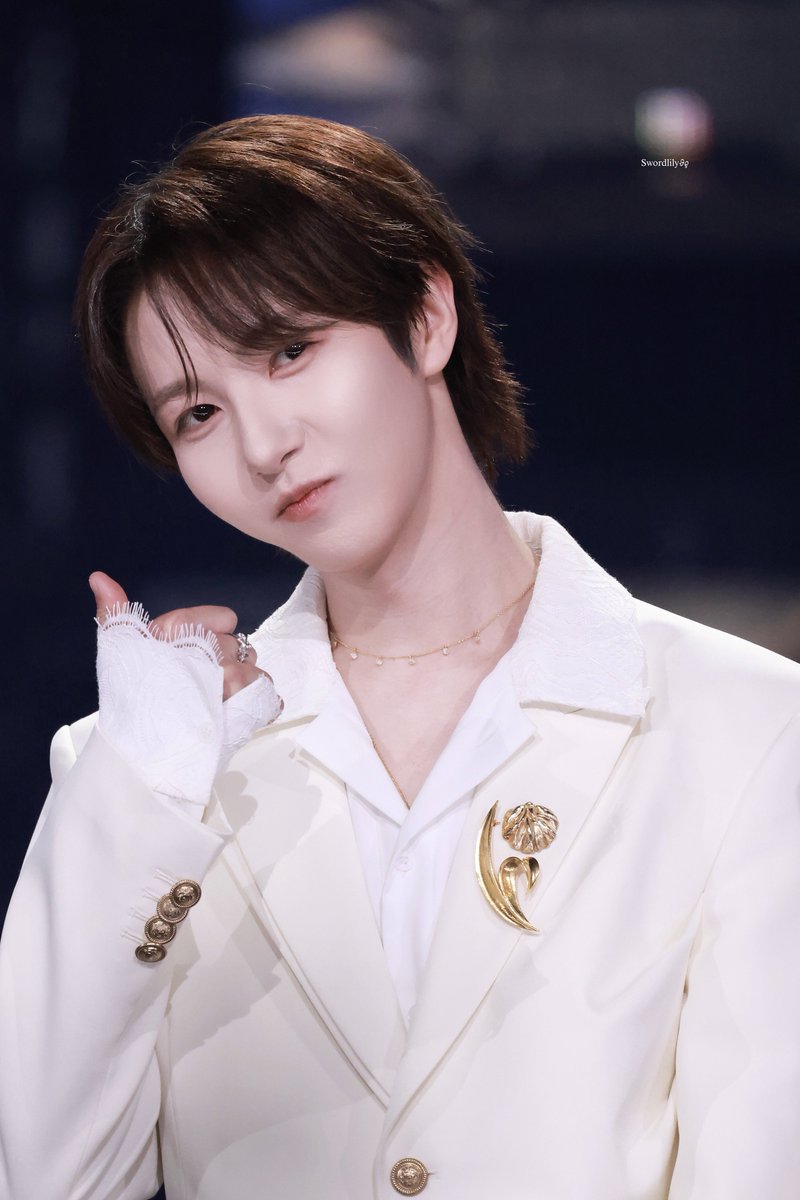swordlily0323's tweet photo. 261002 🤍👍🏻🌟
#런쥔 #仁俊 #RENJUN #NCT #NCTDREAM https://t.co/iN8s8WLXPm