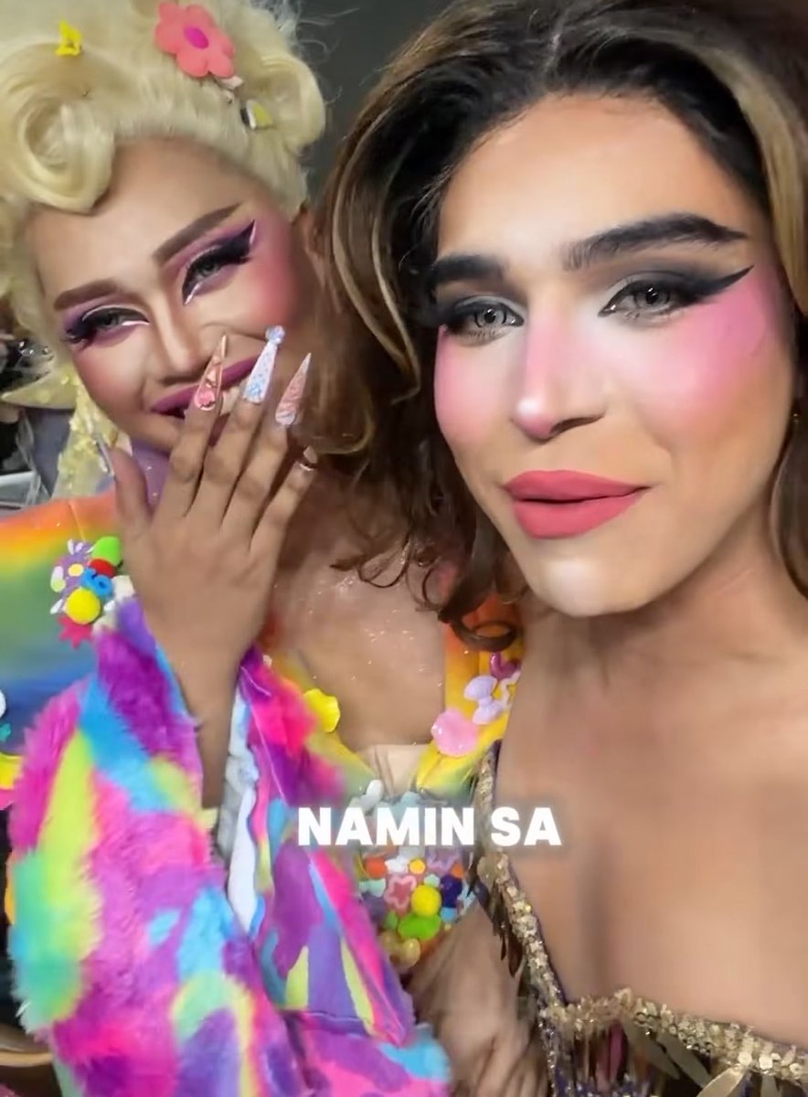 TeamVinas's tweet photo. ANONG AABANGAN NATIN SA SEASON 4?

#Viñasks is back na rin, mga misis! With @itsandycrocker and @katanafied 💥

Nasa IG na ni Misis! 💋
🔗: https://t.co/yIW0LvxPu9 https://t.co/WvIxVMLEEZ