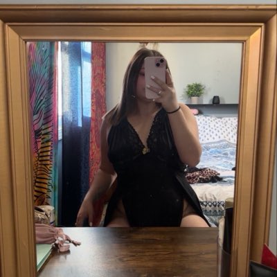 lushlills's tweet photo. #NewProfilePic https://t.co/S8lE1gXKHi