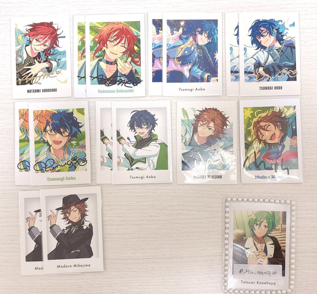 Mio__teatiq24's tweet photo. 【譲渡】 あんスタ ぱしゃっつ Action Private 9周年 10周年 特典 debut

譲｜敬人 颯馬 紅郎 維吹 なずな 創 光 チトセ ジュイス 舞珠 アドニス 薫 泉 凛月 司 夏目 つむぎ 斑

求｜90/枚+送料

・郵送のみ https://t.co/FjhtB3z9Eb