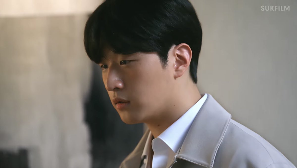 fc6qrqs's tweet photo. 백도어 계속 여러번 돌려봤는데 아무리 생각해도 화해키스를하는게 맞는것같음
둘이 ㄹㅈㄷ 감정의골이 깊어졌을때 키스를했는데
ㄹㅈㄷ로 입술이부드러운거지..
근데이때 권도윤이 눈돌아가서 서지혁 덮치고 수 말고 공 해줬으면 좋겠다 
권도윤은 수보다 공이 더 잘어울리는데 이거 공감하시는분..? https://t.co/YBGmfbg6pH