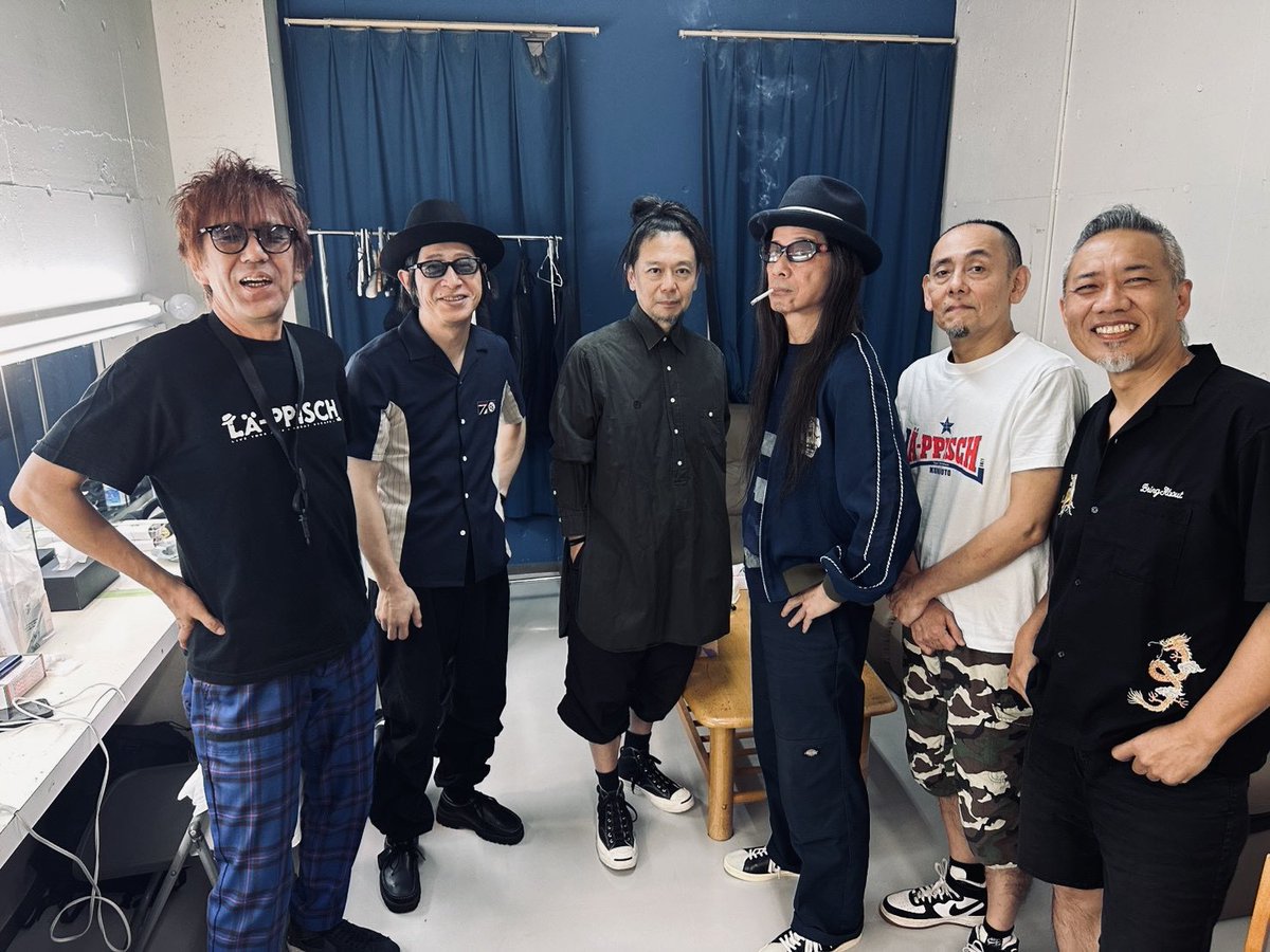 KyoichiOfficial's tweet photo. レピッシュ名古屋も無事終了

今回もライブスタッフの
優秀さを改めて感じつつ
音も光も
楽しか夜でした。

来週はファイル新宿！ https://t.co/PRG1tHClGh