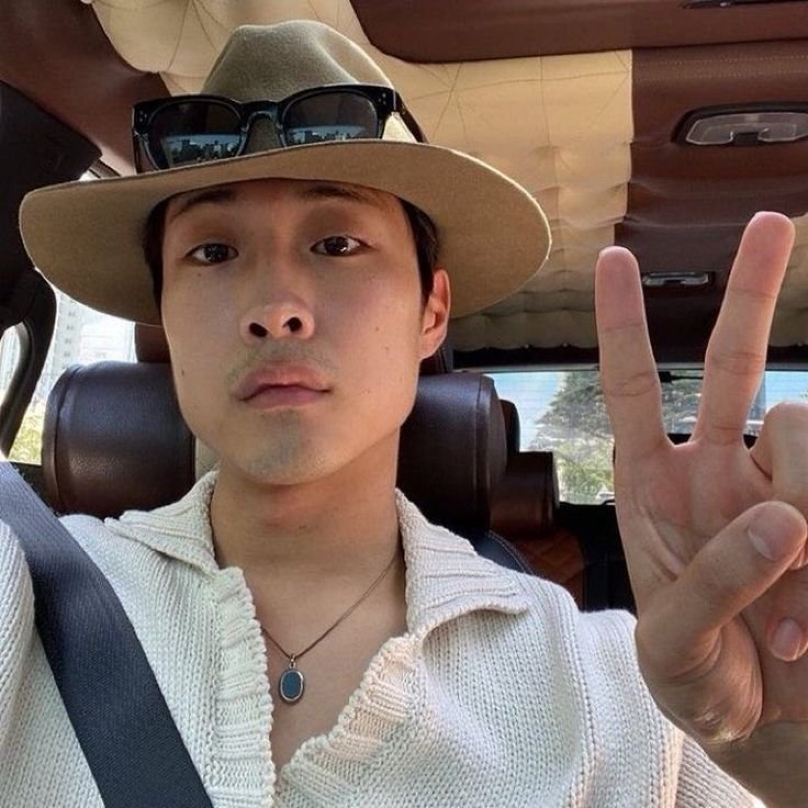 jongwonli tweet picture