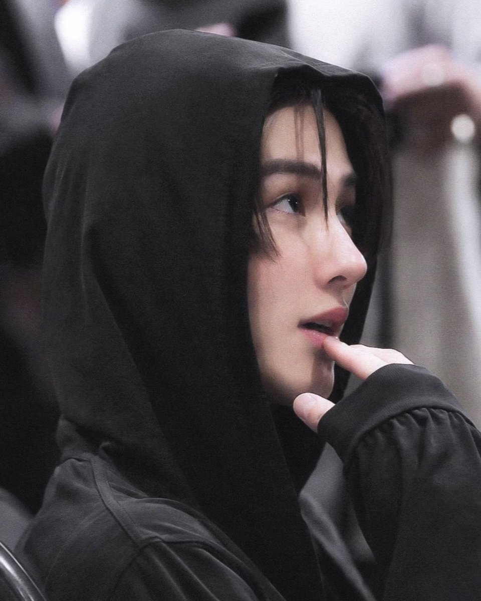 acaijoahae's tweet photo. pretty. stunning. gorgeous. https://t.co/IkneVFI3Ah