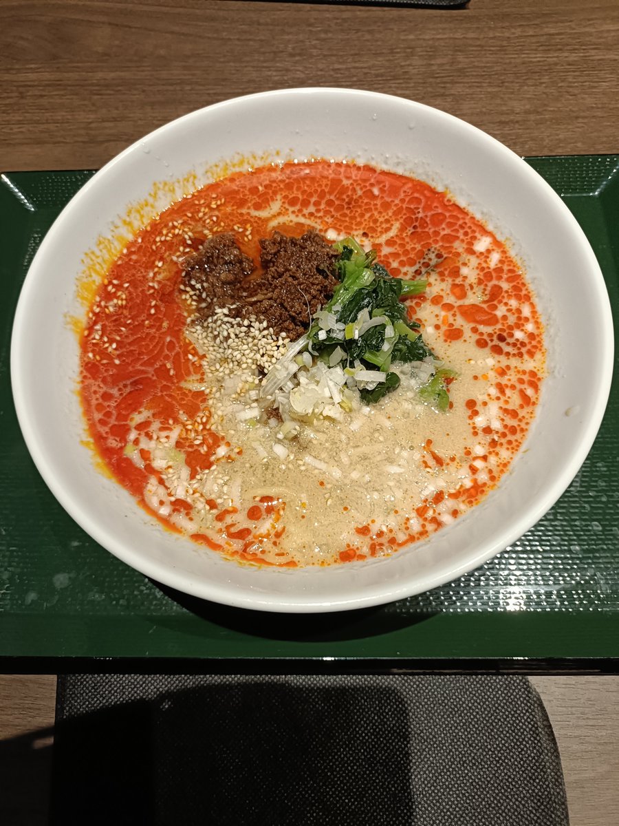 jairotheory's tweet photo. 担々麺

辛さを選べるので「普通」にしたら
それなりにしっかり辛かった。

なお、肝心の味はベタなやつ。

無念。

#唐人飯店 #TOFROMYAESU https://t.co/f1IGtI2Tso