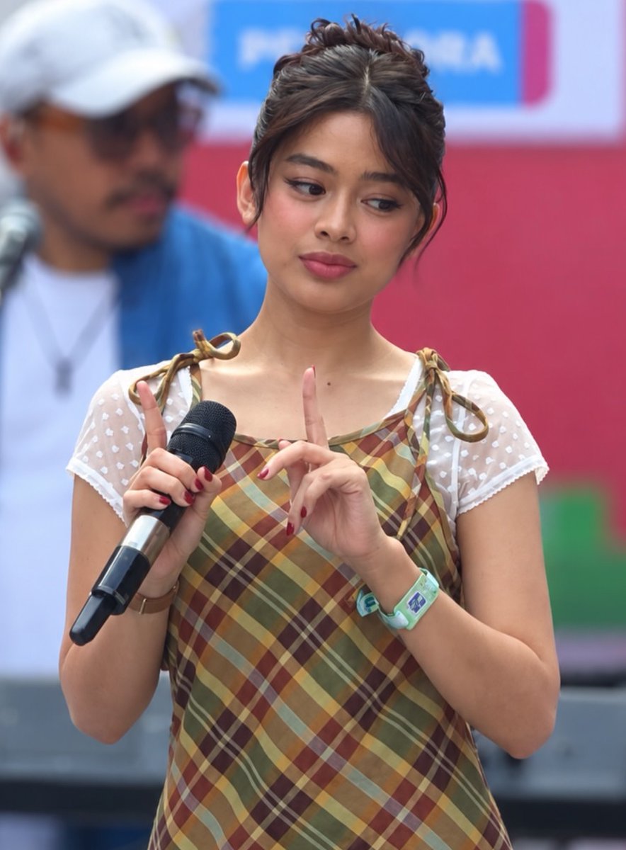 joyyiluzh's tweet photo. mau juga bismillah, women centric, genre coming of age🤲🏻 https://t.co/lqsbsnqZtw