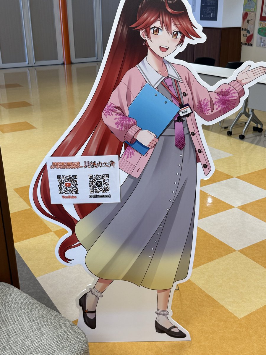 toro0079's tweet photo. 今年もブイミノにやって来ました。
少し早く来て朝のうだつの上がる町並みを散歩もしました。イラストはどれも上手で凄いと思う限り。
窯フレさんにも出会えて少しお話しもしました。
#ブイミノ5
#凹うつわ
#一二美アユ
#美紙カエデ https://t.co/raLNm9KNbO