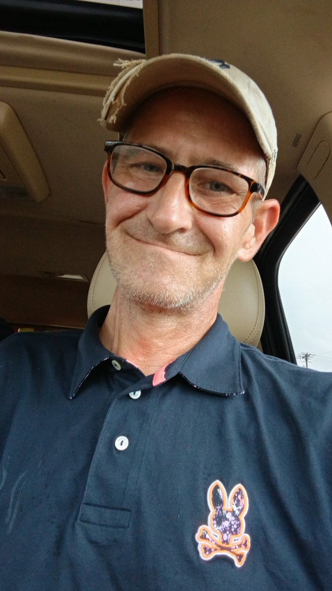 Briankilxw's tweet photo. @sophiamlrs Propose and find out, because you're on solid ground still you know that your foundation is strong and firm. 
I'm 50 years old and I have never been married before. Is that bad? Am I ugly? https://t.co/wK2mMsSP6k