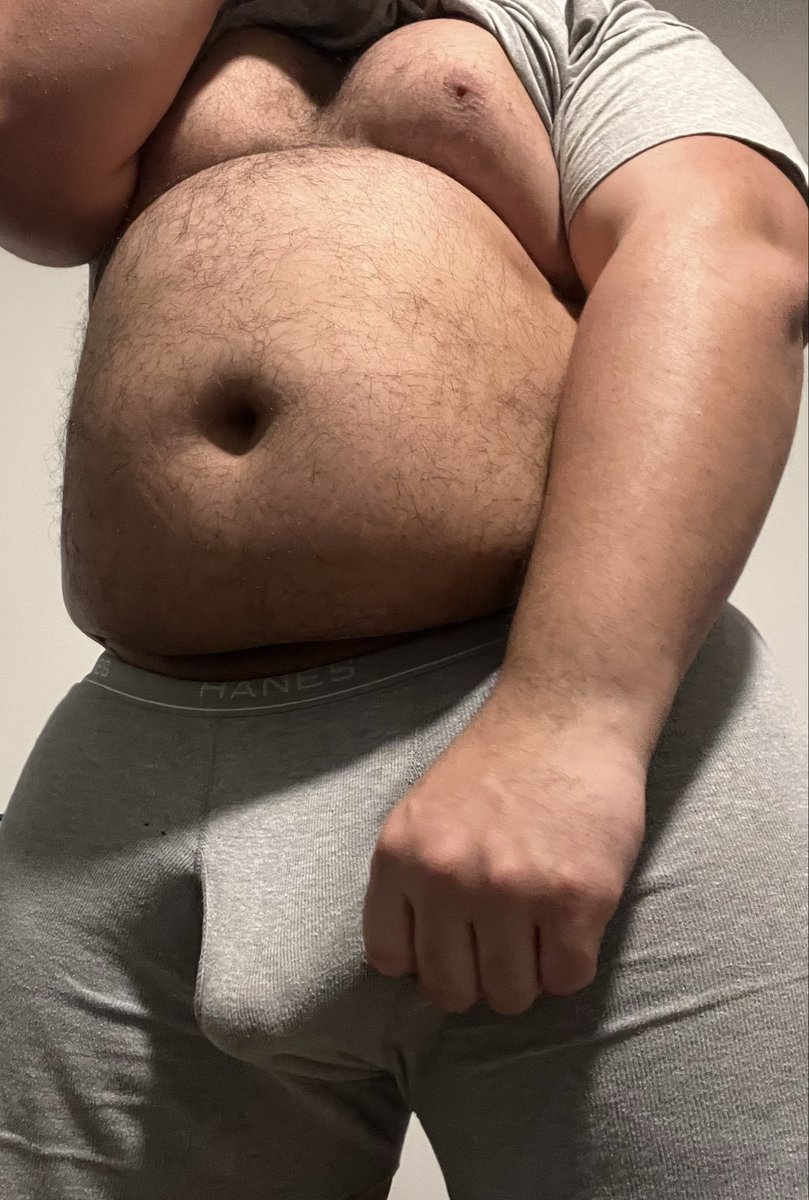 CanisGreen's tweet photo. Fat boy Friday too, I could never possibly forget https://t.co/f6j3TMXAsU