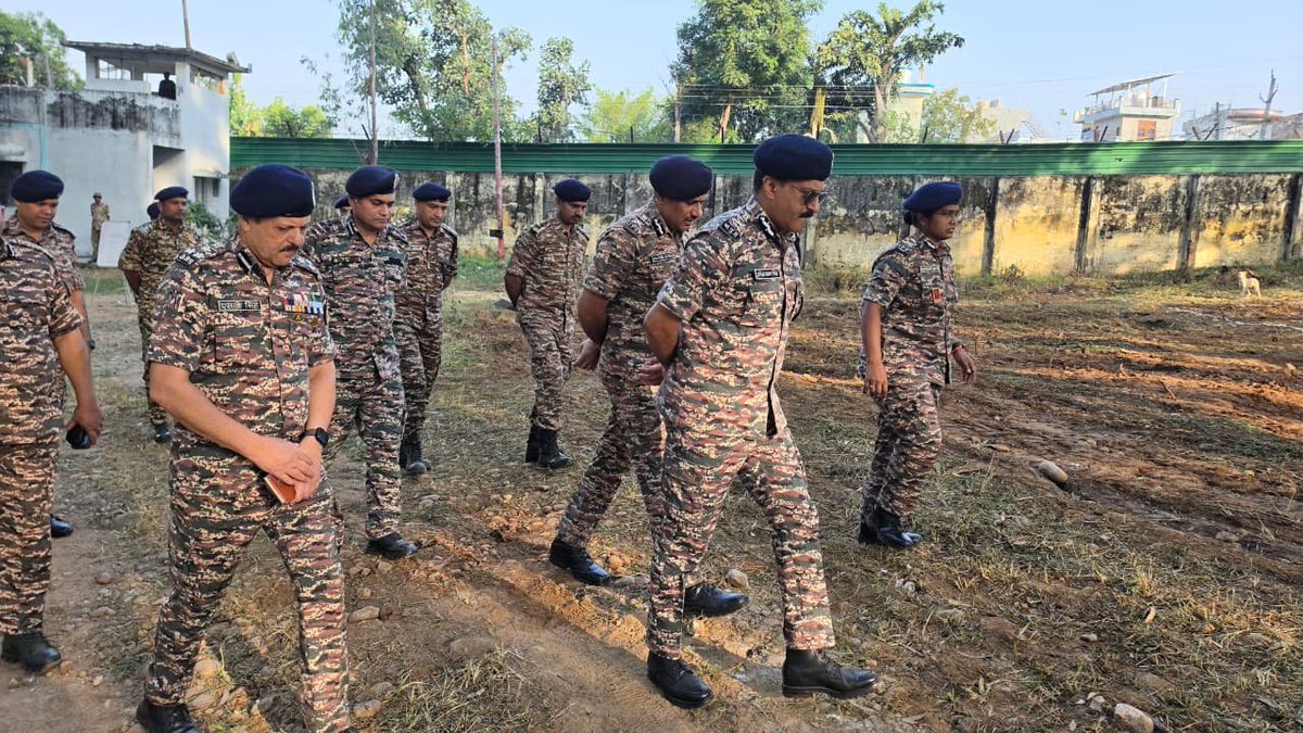 crpfindia's tweet photo. During his tour of Jammu & Kashmir, DG, CRPF, Shri @gpsinghips visited GC Bantalab, Jammu, where he inspected the multipurpose hall site alongside SDG, J&K Zone, and IG Jammu Sector. DG interacted with key stakeholders and directed them to expedite project execution for timely completion.
This multi purpose Hall, on completion, would address long standing requirement of the serving and retired officers and personnel posted and settled at Jammu. 

#NationFirst
#Vandematram150 
#MissionNaxalMuktBharat2026
@gpsinghips
@crpf_j
@CentralZoneCrpf
@northeast_zone
@southzone_hyd
@jammusector