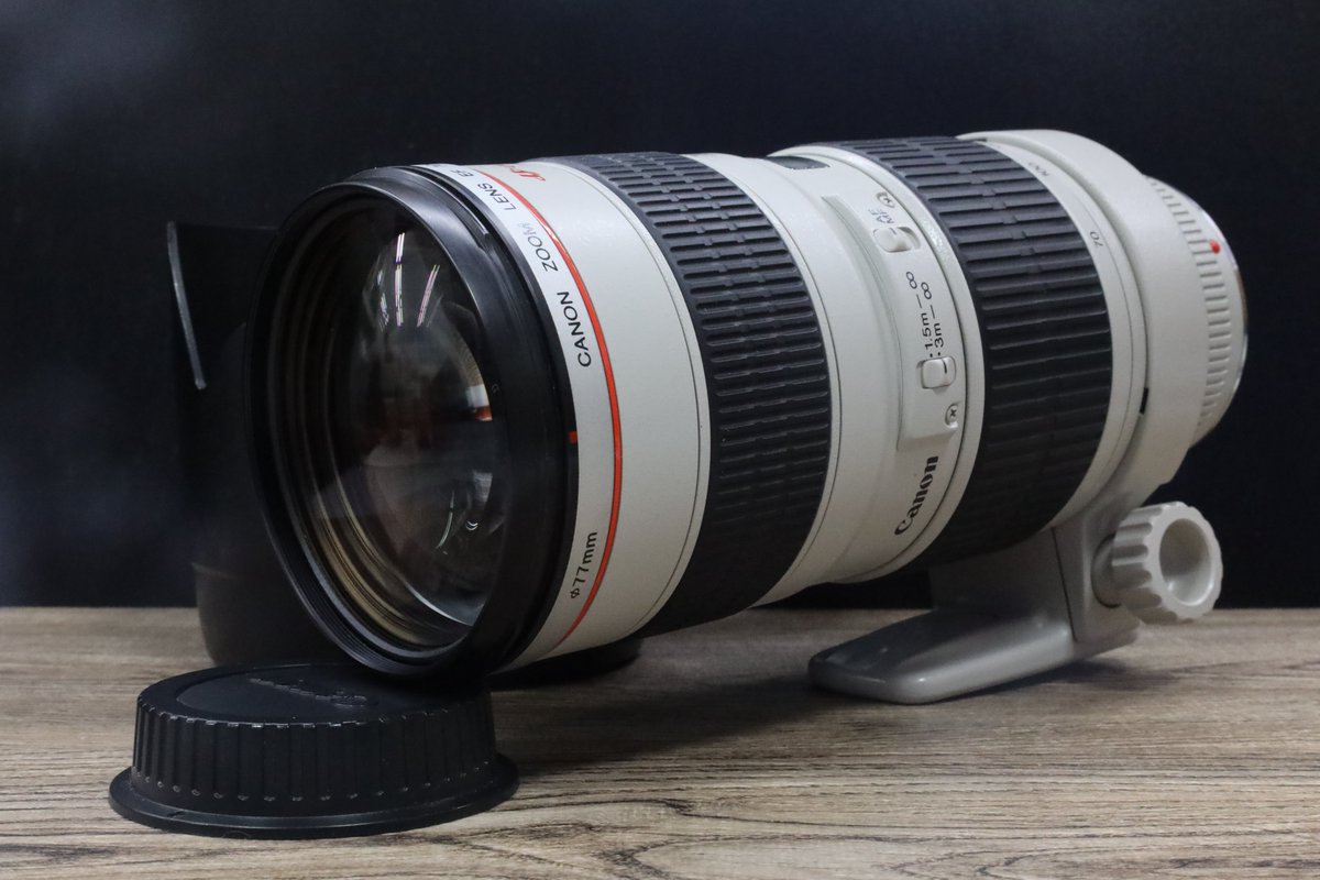 Hardoffcamera's tweet photo. EF 70-200ｍｍ 1:2.8 L ULTRASONICがジャンク商品で入荷しました！
前玉後玉にカ��があります。
4枚目がこのレンズでの撮影した画像になります。
全体的に白くなっています
ご興味ある方是非ご来店ください。
#ハードオフ八王子大和田
#ハードオフ https://t.co/lpjEI9LwPa