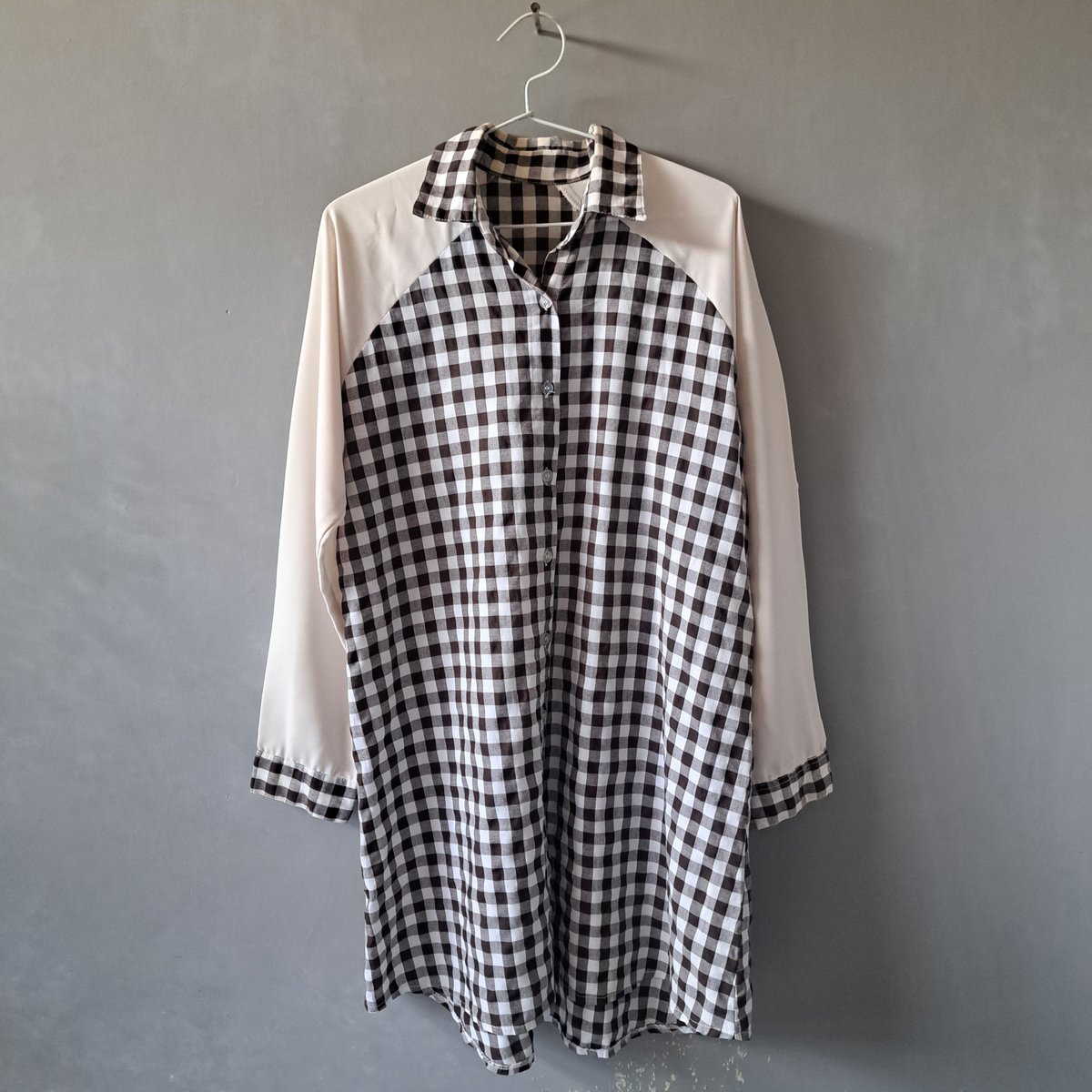chillaxbliss's tweet photo. #preloved #kemeja #tunik Rp30.000
Kemeja Tunik Motif Kotak-Kotak
- Kondisi baik, tidak pudar, jahitan kokoh

NB: tidak termasuk ongkir (Wahana/JNE), belum punya toko oren, jika berminat bisa DM/reply untuk detailnya😊 https://t.co/AAb3oh11Py