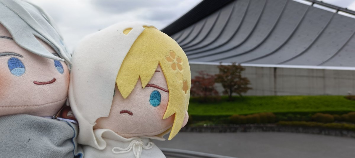 itizenngohann's tweet photo. 原宿に来たよ
刀ブレの物販、長蛇の列だ～! https://t.co/JNYWSQ8uny