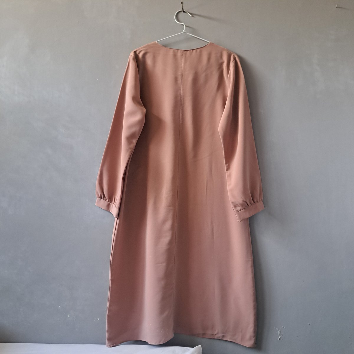 chillaxbliss's tweet photo. #preloved #atasan #tunik Rp30.000
Tunik Pita Muslimah Warna Pink/Peach Polos
- Kondisi baik, tidak pudar, jahitan kokoh

NB: tidak termasuk ongkir (Wahana/JNE), belum punya toko oren, jika berminat bisa DM/reply untuk detailnya😊 https://t.co/u8R2LmhkFc