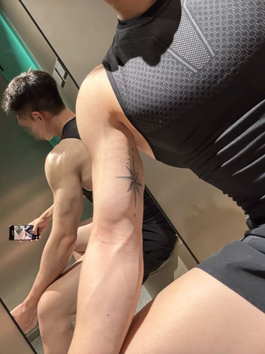Ryan_Lmuscle0's tweet photo. 🥛 https://t.co/UyM5ZOUGDw