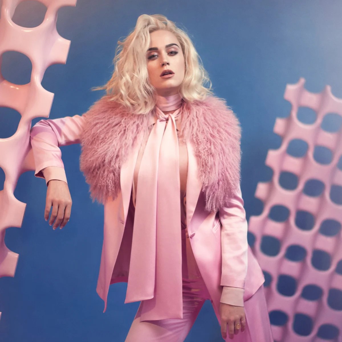 itxdan13's tweet photo. Most streamed songs by Katy Perry's "Witness" on Spotify📊

#1. "Chained To The Rhythm" - 673.8M
#2. "Swish Swish" - 458.3M
#3. "Bon Appétit" - 414.1M
#4. "Hey Hey Hey" - 42.6M
#5. "Witness" - 30.4M
#6. "Roulette" - 28M
#7. "Déjà Vu" - 26.1M
#8. "Save As Draft" - 23.1M
#9. "Miss You More" - 21.9M
#10. "Power" - 15.9M
#11. "Tsunami" - 14.6M
#12. "Pendulum" - 14.1M
#13. "Bigger Than Me" - 13.8M
#14. "Mind Maze" - 11.6M
#15. "Into Me You See" - 10.3M
#16. "Act My Age" - 5.05M
#17. "Dance With The Devil" - 4.1M