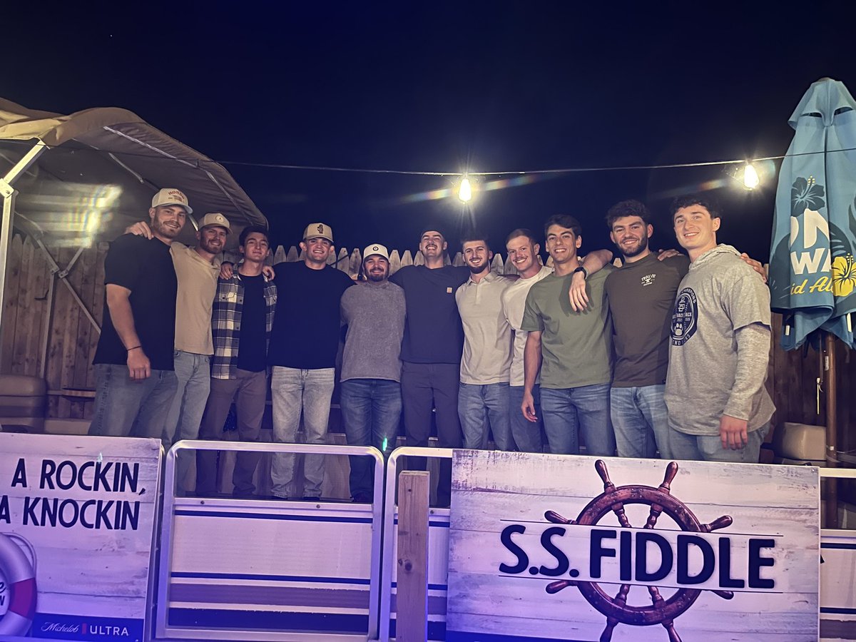 BehrendBaseball's tweet photo. Thank you Behrend Nation for another terrific alumni social gathering. https://t.co/JxWWYXhkYV