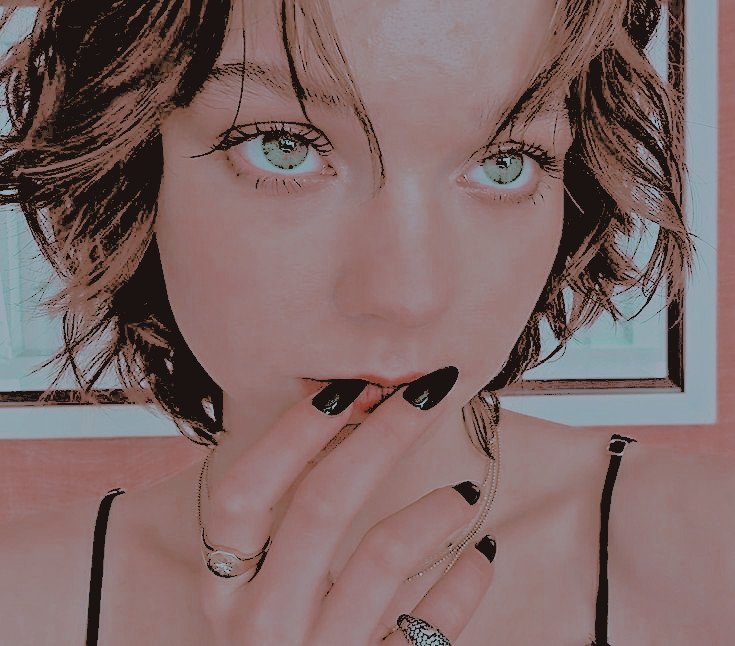 MADELYNEATONN's tweet photo. ㅤㅤㅤㅤ.ᐟ Sí... algunas veces
ㅤㅤㅤmis ojeras son notorias. https://t.co/xAn1PRTetU