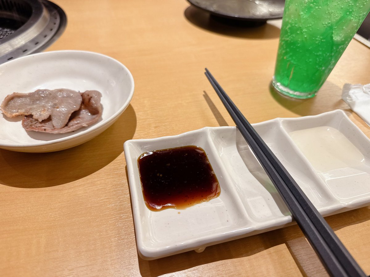 aimai0114's tweet photo. 肉だぞ！肉！！
健康診断の後だ！ https://t.co/CJnlUkfJlV