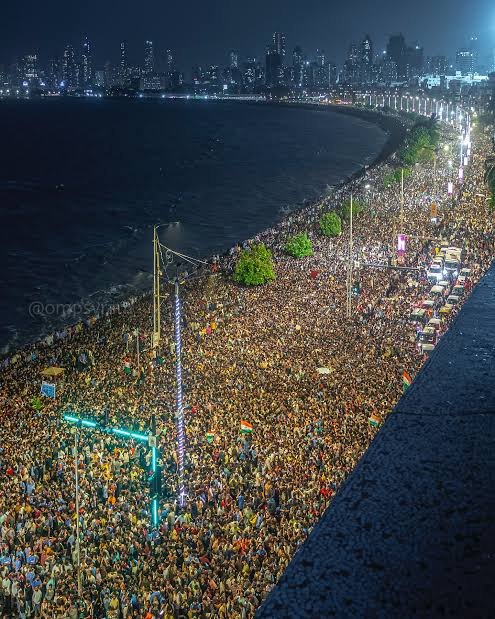 DoctorLFC's tweet photo. If Mumbai truly wishes to show up, this is how it shows up. https://t.co/ApDKPjj6UN