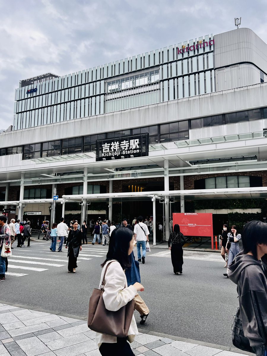 86l24's tweet photo. 新宿じゃなかった https://t.co/gIkOtiUoLR